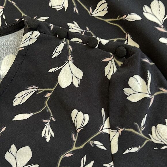 NWT Mango Buttoned Shoulder Dress Floral Sz 6 - Picture 10 of 10